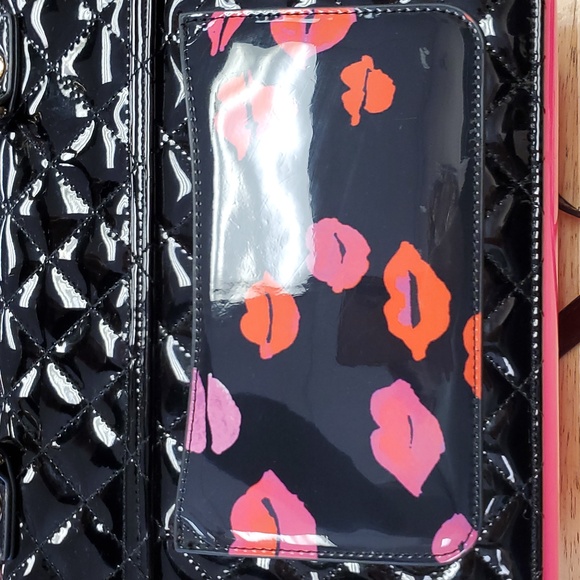 Betsey Johnson Crossbody Satchel With Charms Excellent and Super Cute! - Picture 11 of 15